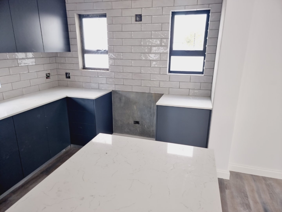 4 Bedroom Property for Sale in Sandown Western Cape